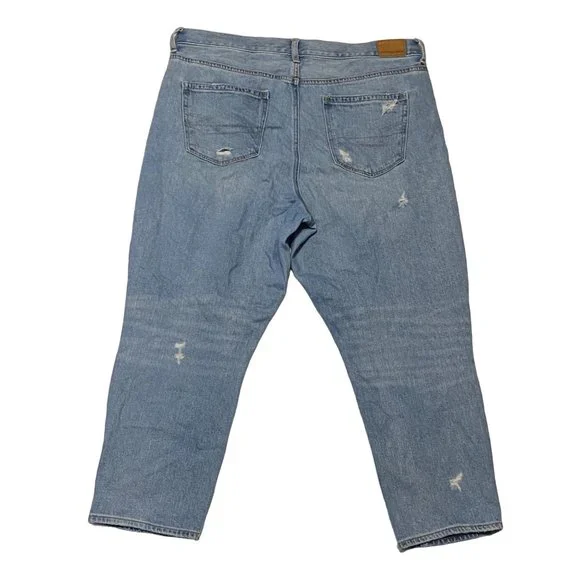 Destroyed Mom Jeans by American Eagle Outfitters 14 - Picture 9 of 13